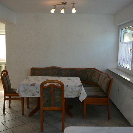 Apartmentbuymetzingen Riederich Esterno foto