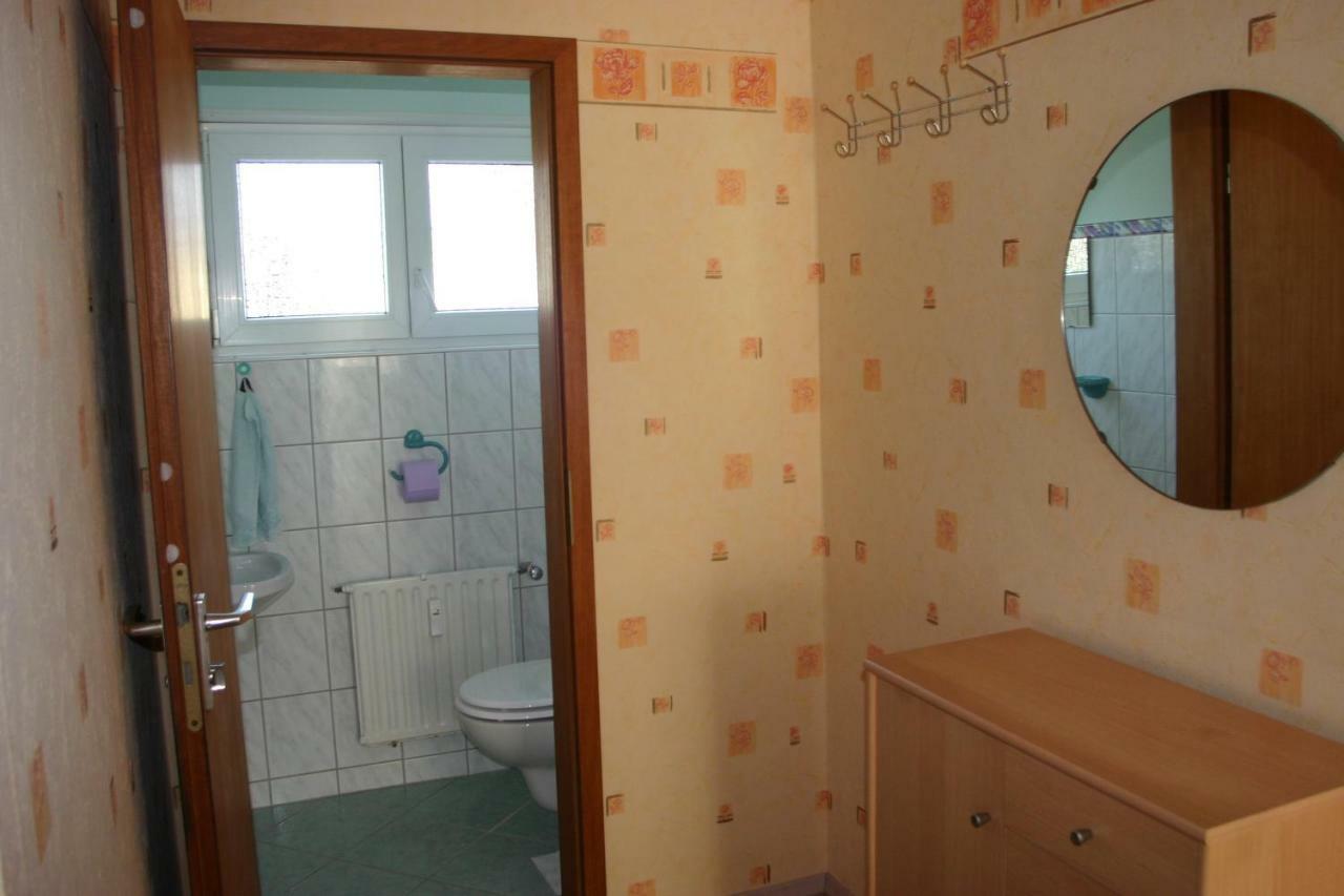 Apartmentbuymetzingen Riederich Esterno foto