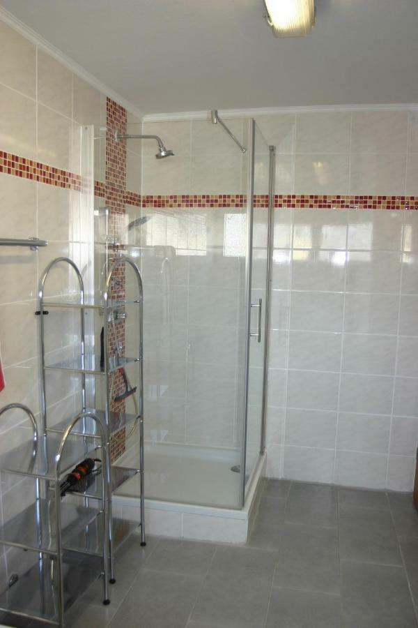 Apartmentbuymetzingen Riederich Esterno foto