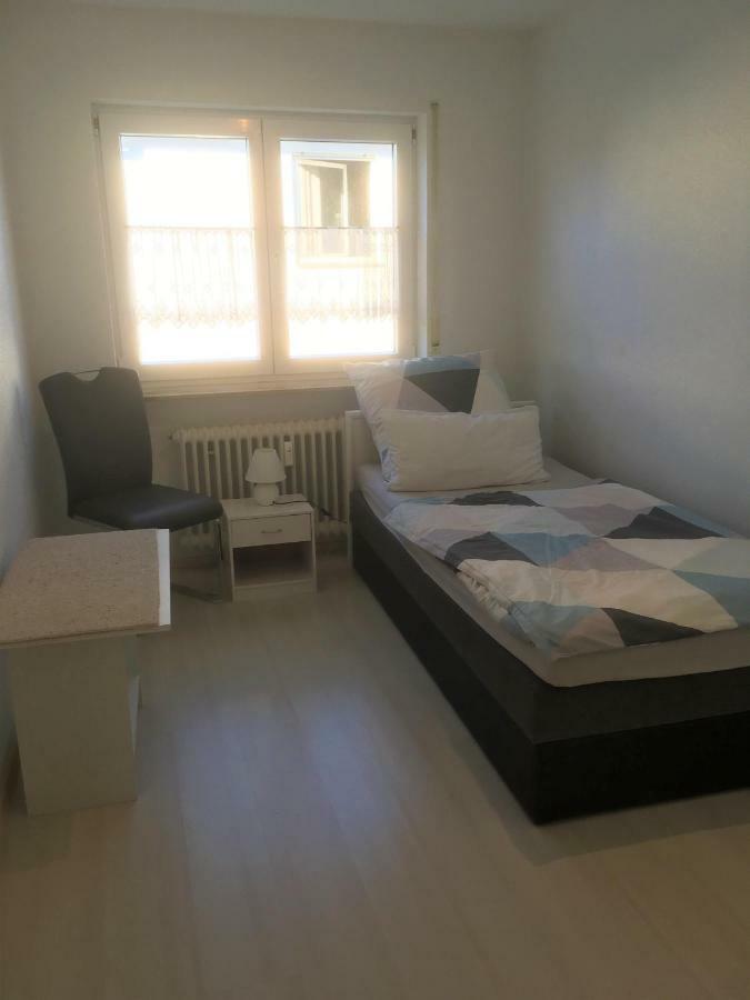 Apartmentbuymetzingen Riederich Esterno foto